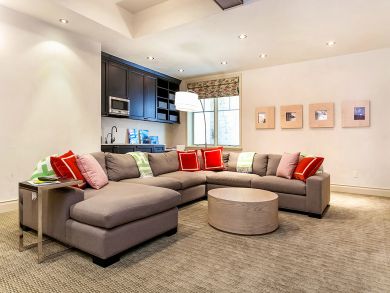The Ultimate Accommodation Exceptional Interior Posh !